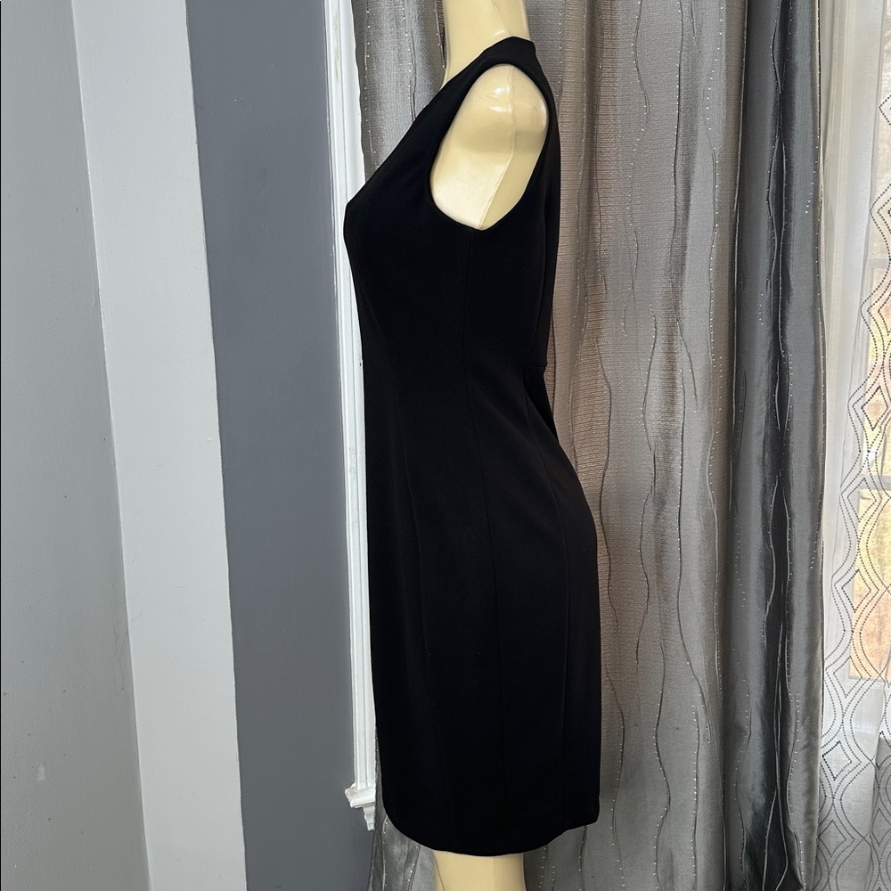 Calvin Klein Women's Black Sheath Dress Size 8 sleeveless Midi - Picture 4 of 9